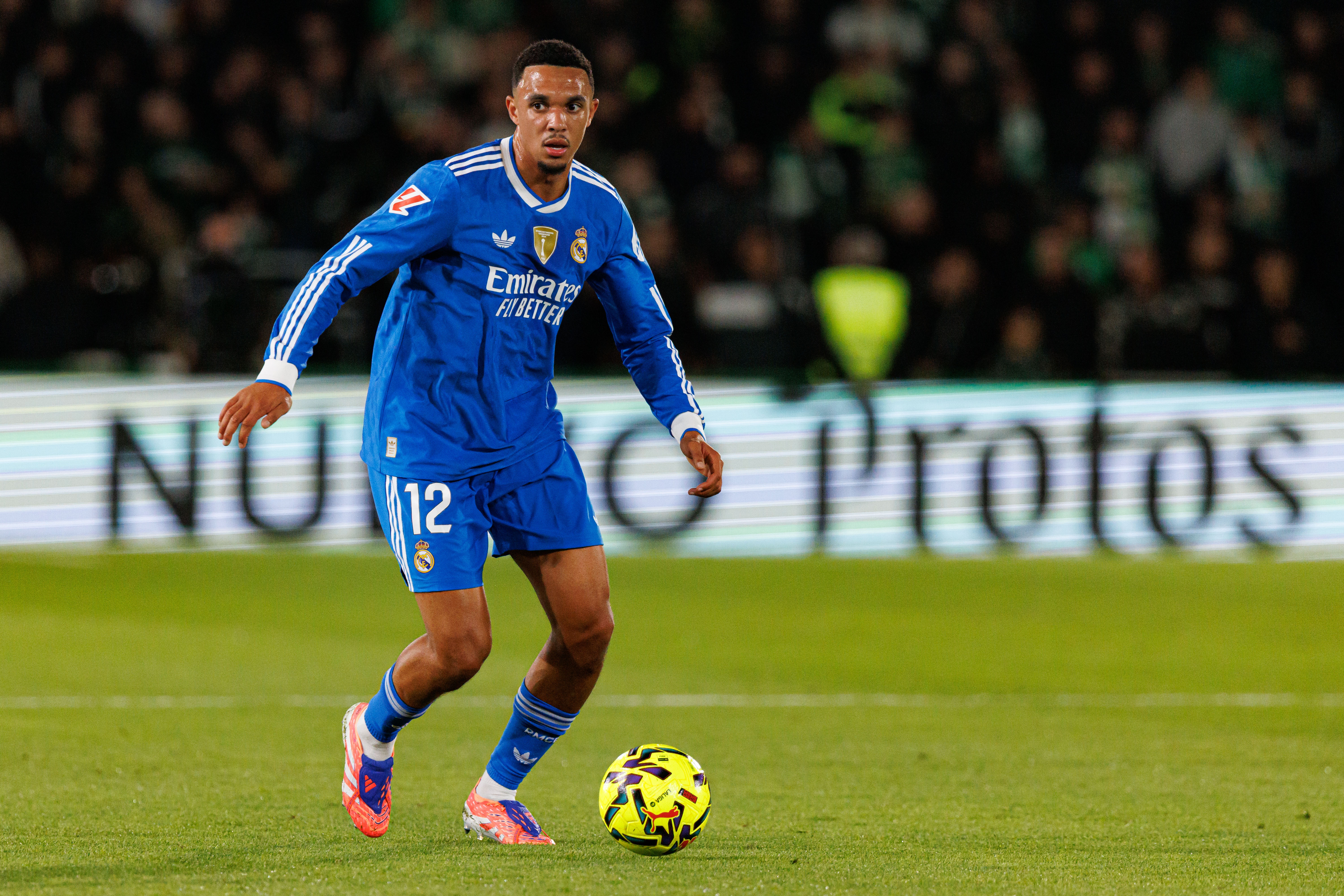 kaiyun app-阿斯：阿韦洛亚对阿诺德有信心，谈话不是通知离队而是表达支持