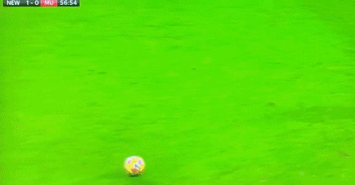 开云体育保障-心态爆炸，C罗本赛季本该吃到4张红牌？