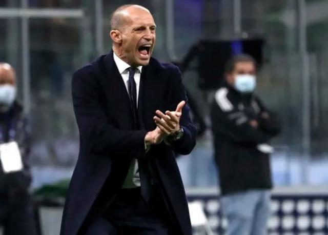 阿莱格里：失球时少打1人只是巧合 纸条不是我写的