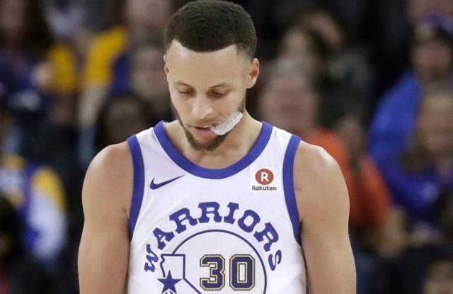 开云体育保障-阵容齐整+库里拼尽全力 赢球困难勇士气数已尽？