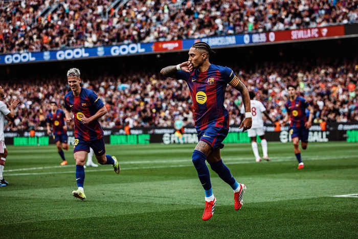 开云体育保障-五大联赛争冠格局明朗，阿森纳拜仁国米巴萨巴黎领先|巴塞罗那|国际米兰|德甲|英超|意甲_新浪体育_新浪新闻